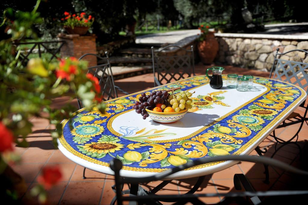 Castel Madama L'Antica Molaヴィラ 部屋 写真
